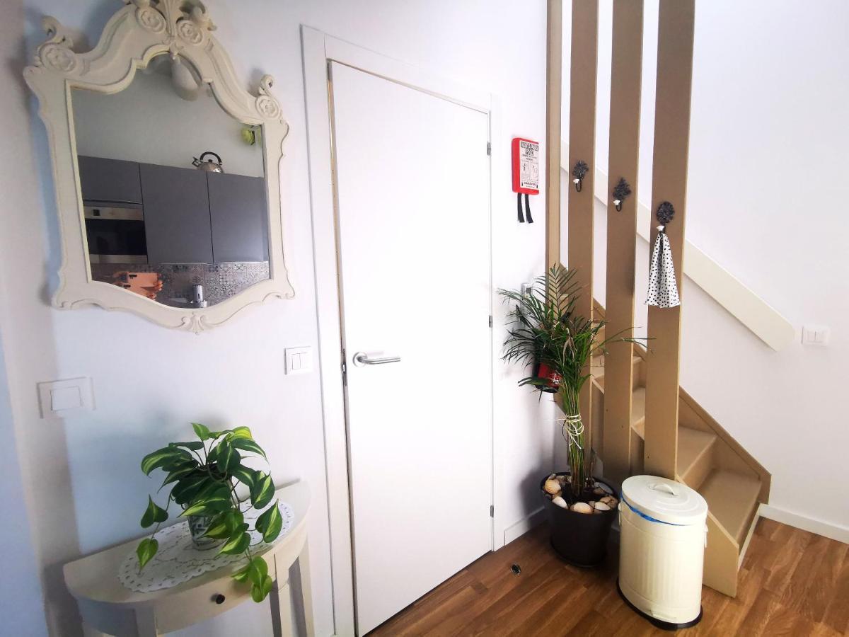 Charming Portuguese Style Apartment, For Rent "Vida A Portuguesa", "Amendoa Or Limao" Alojamento Local Portimão Exterior photo